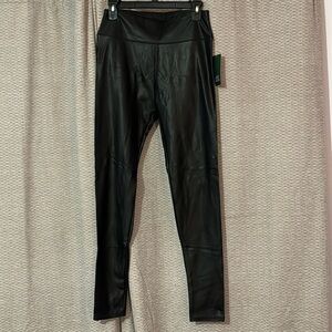 Leather look leggings